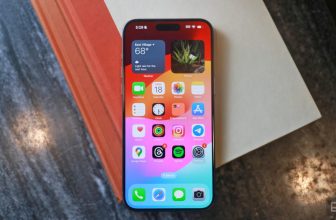 Apple is reportedly overhauling Siri with AI for improved voice controls