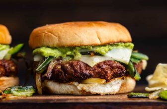 Queso Fundido Chorizo Burger
