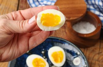 Jammy Laborious Boiled Eggs – Barefeet within the Kitchen