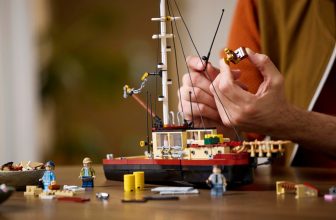 Lego’s New Jaws Set Will Not Let You Construct a Greater Boat