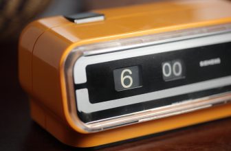 Social Jetlag Is Actual—and It’s Worse for Your Well being Than You Suppose