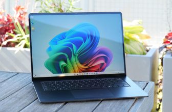 Microsoft Floor Laptop computer 7 evaluation: Success eventually