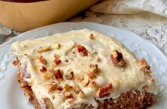 APPLE BANANA CAKE – The Southern Woman Cooks