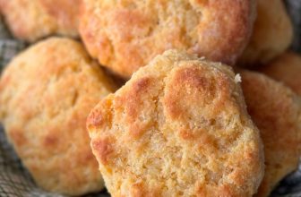 CORNMEAL BISCUITS – The Southern Girl Cooks
