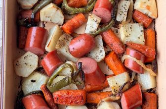 SMOKED SAUSAGE AND ROASTED VEGETABLES